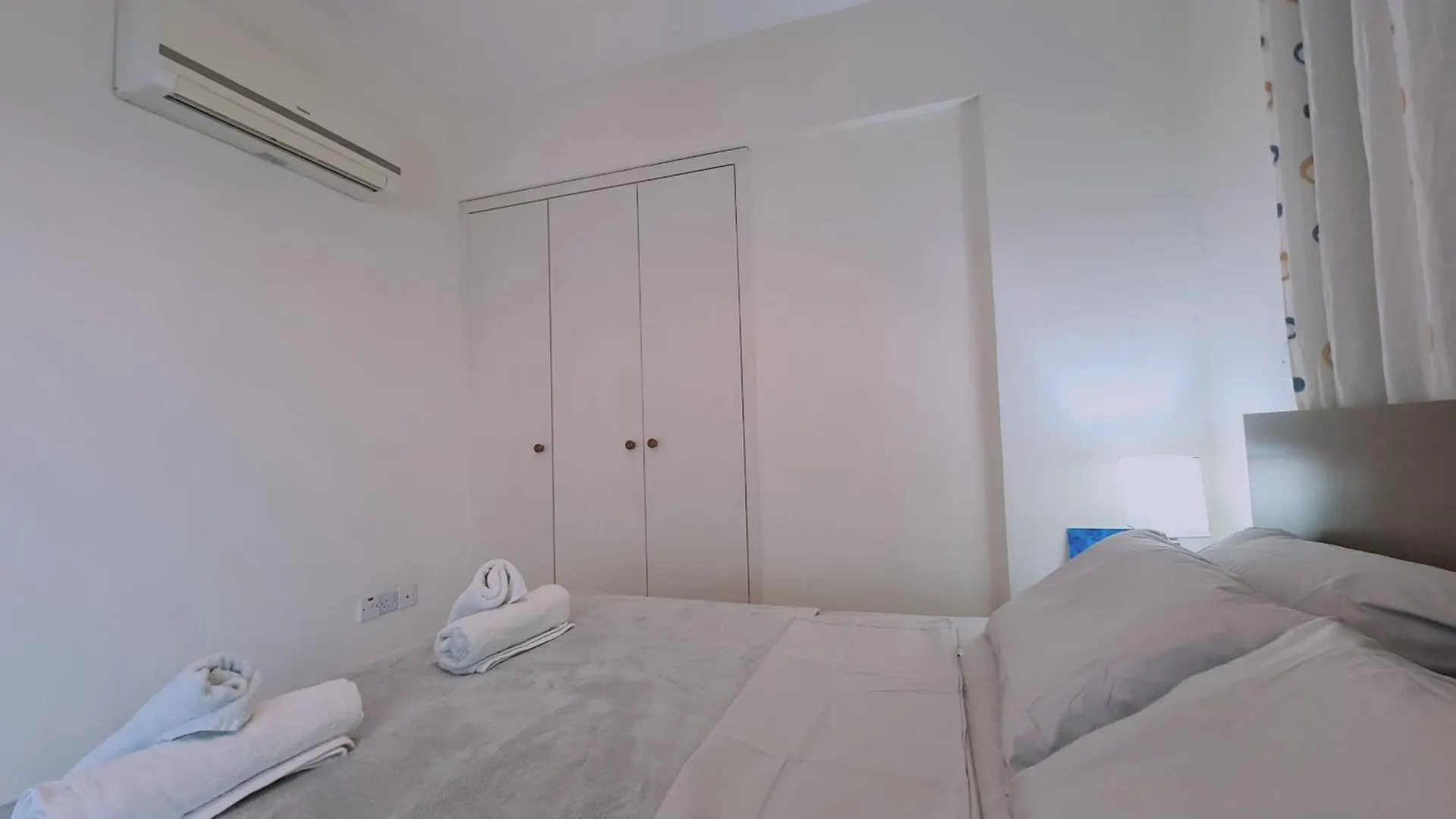 Stay Suncity Apartment Lárnaca