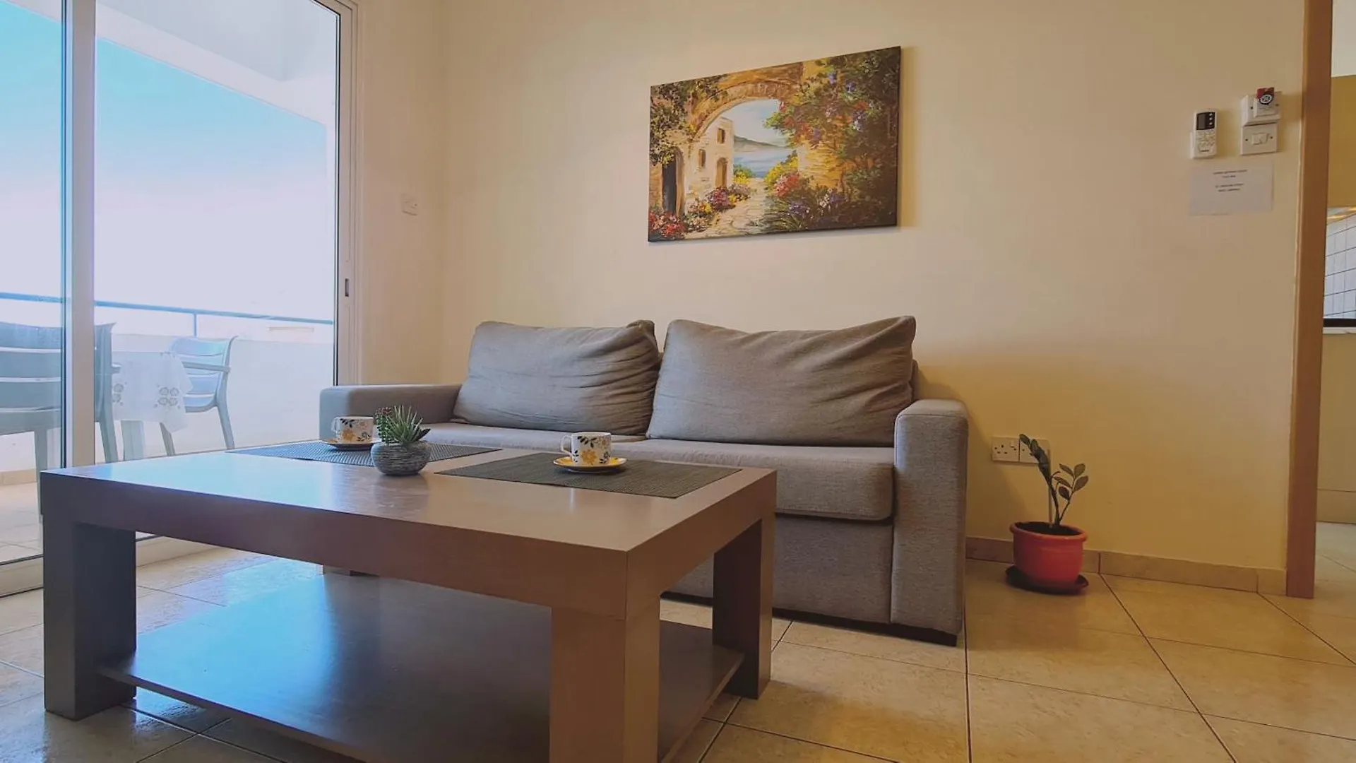 Stay Suncity Apartment Lárnaca 0*,